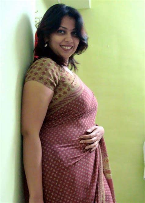 mallu aunty nude photos|Mallu Aunty